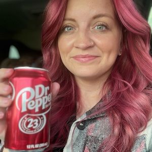 Meet your Posher, Melanie